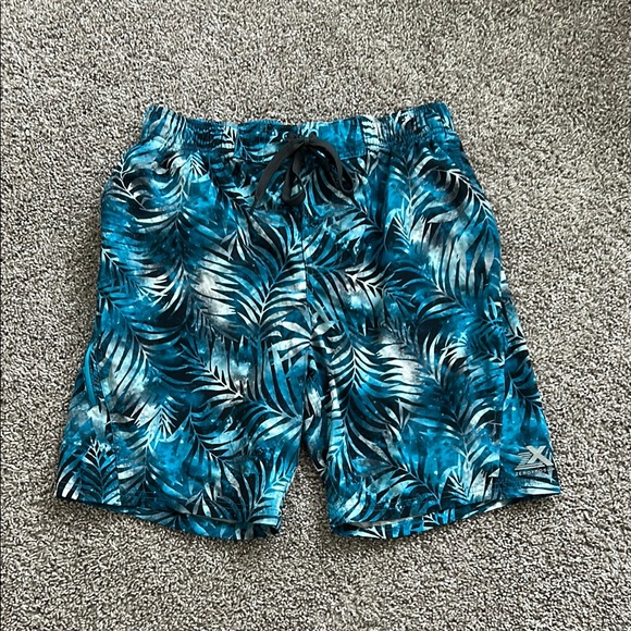 ZeroXposur Blue and Black Board Shorts Tropical Design - Picture 1 of 11
